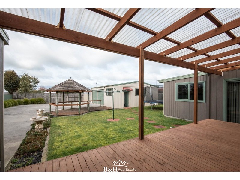 2 Reid Street, Wynyard TAS 7325