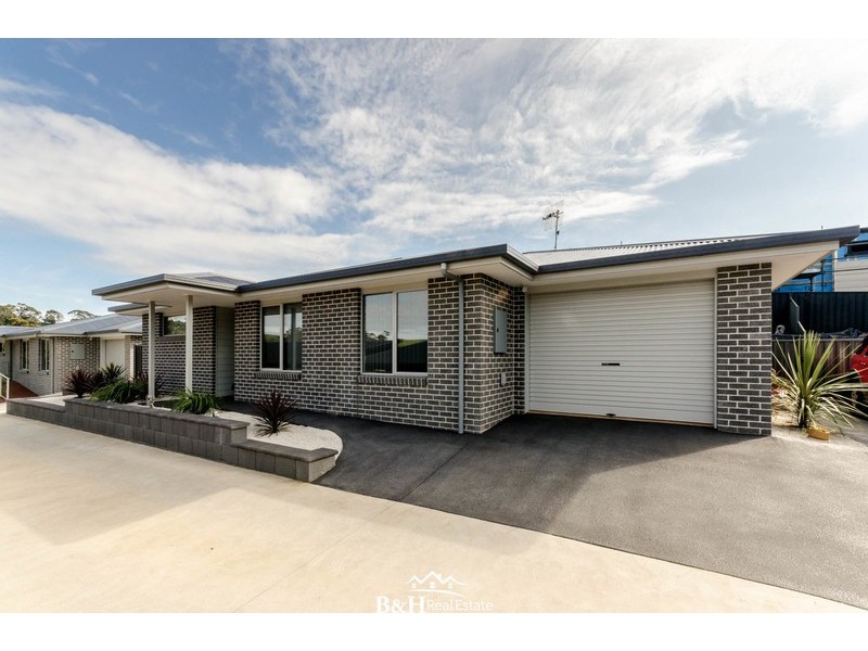 2/23 Platinum Drive, Park Grove TAS 7320