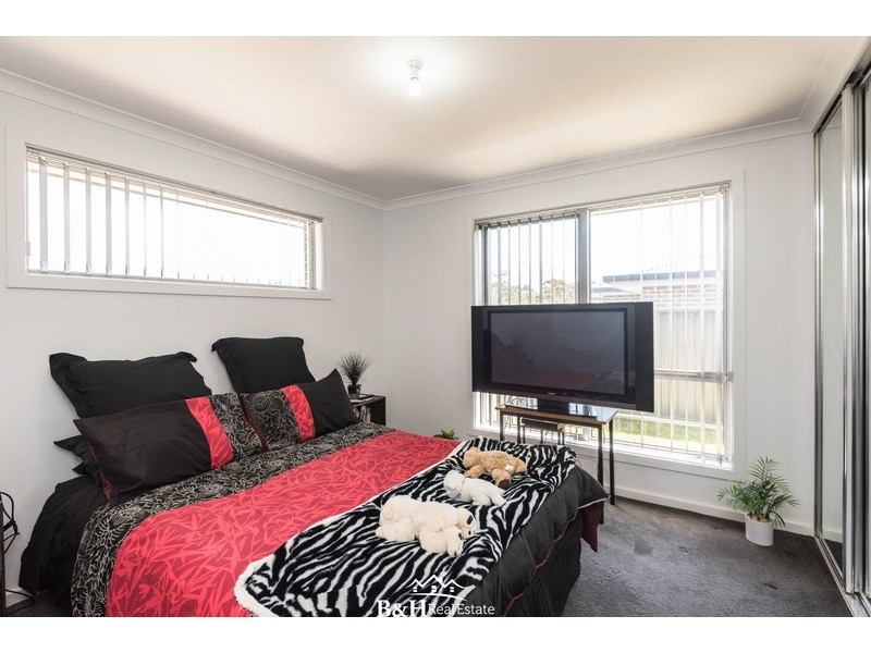 2/23 Platinum Drive, Park Grove TAS 7320