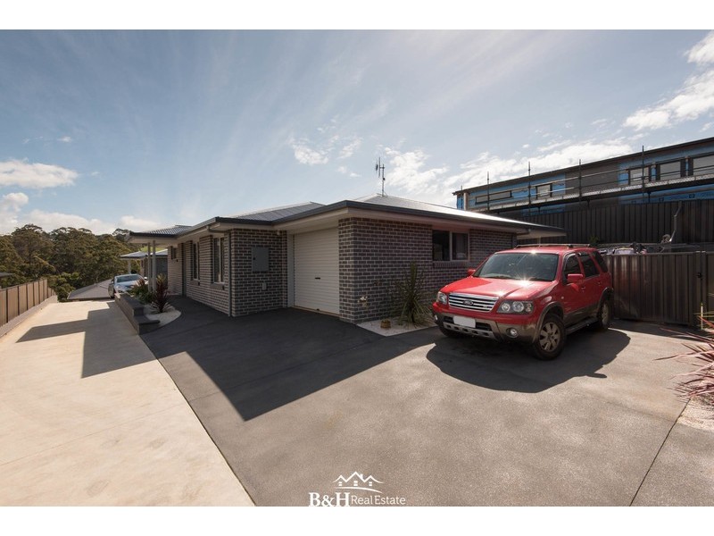 2/23 Platinum Drive, Park Grove TAS 7320
