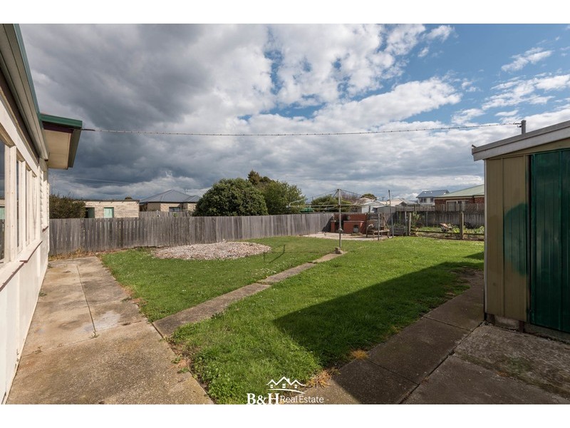 205 William Street, Devonport TAS 7310