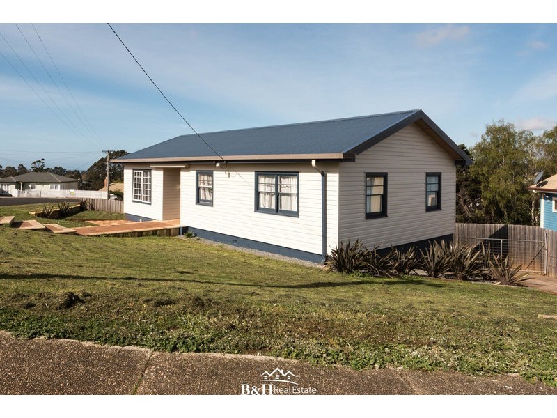 7 Rola Place, Acton TAS 7320