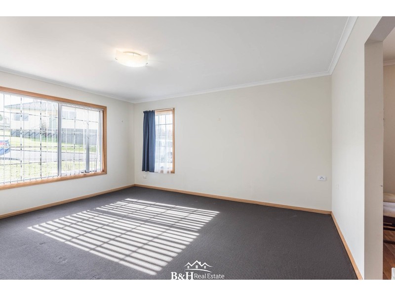 7 Rola Place, Acton TAS 7320