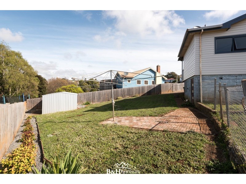 7 Rola Place, Acton TAS 7320