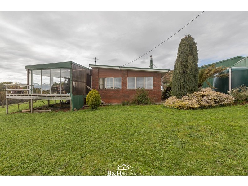 647 Preolenna Road, Moorleah TAS 7325