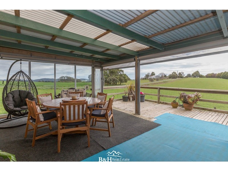 647 Preolenna Road, Moorleah TAS 7325
