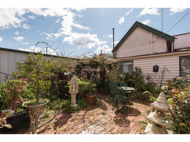26 George Street, Latrobe TAS 7307