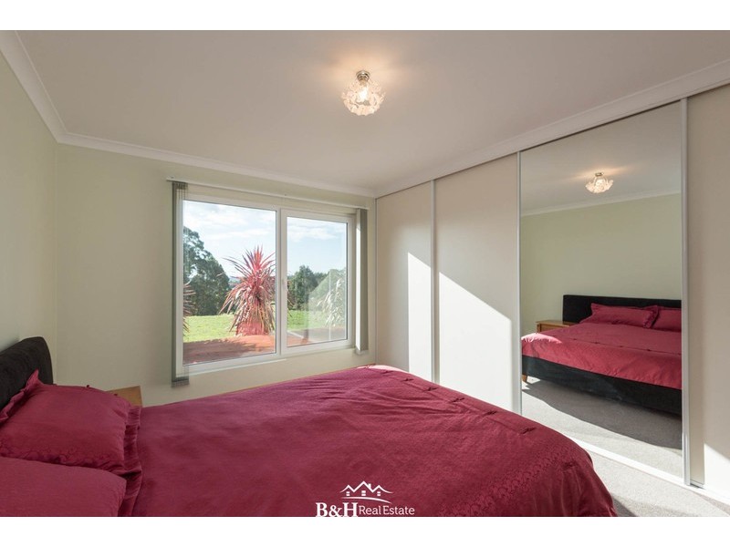 300 Grandview Drive, South Spreyton TAS 7310