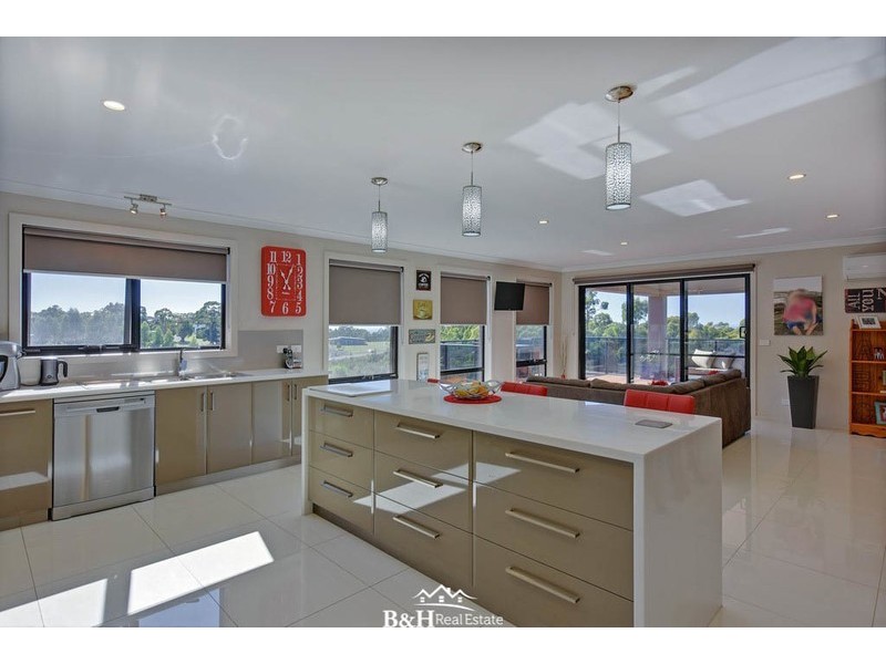 48 Allegra Drive, Heybridge TAS 7316