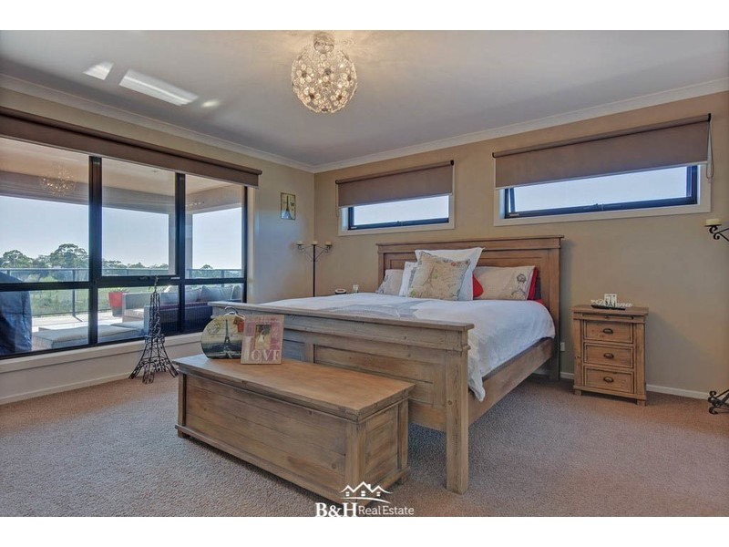 48 Allegra Drive, Heybridge TAS 7316