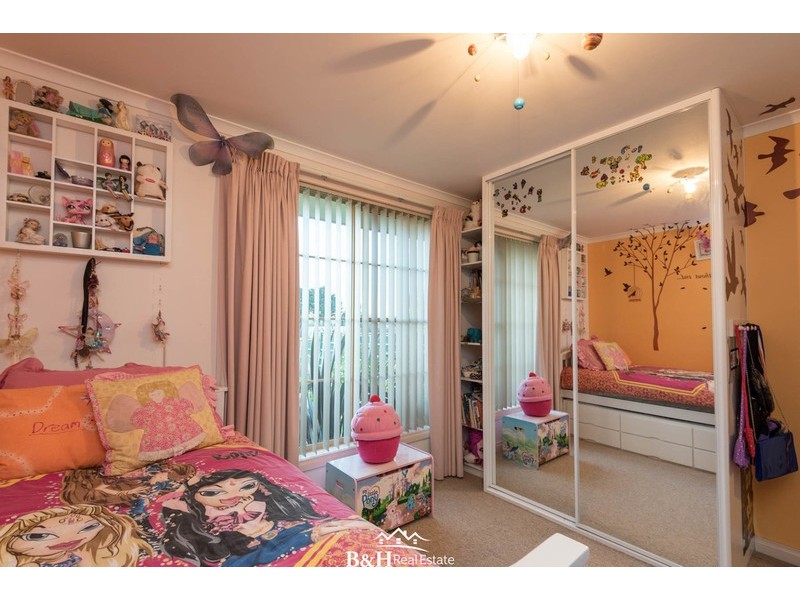 95 White Hills Road, Penguin TAS 7316