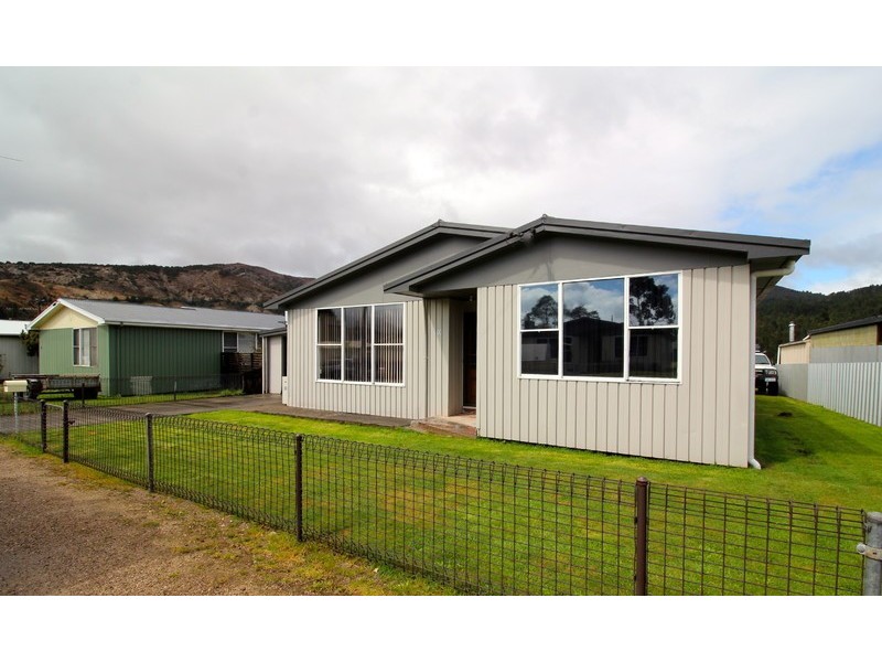 12 Sedgewick Street, Queenstown TAS 7467