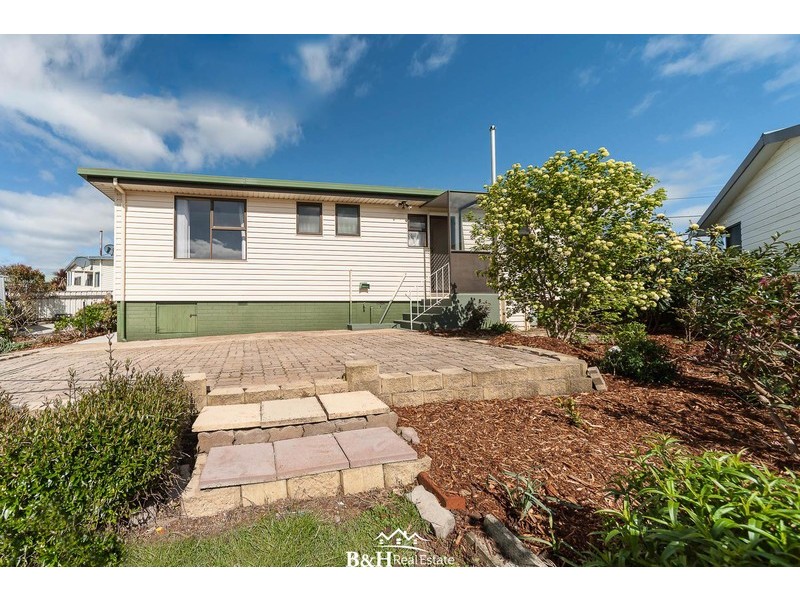 9 Tilley Street, Acton TAS 7320