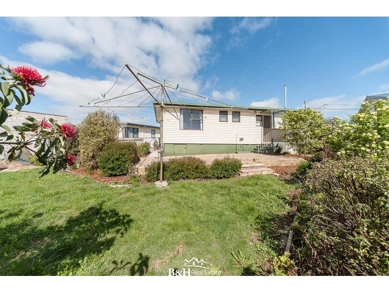 9 Tilley Street, Acton TAS 7320