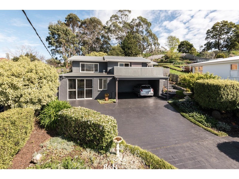 32 Amherst Street, West Ulverstone TAS 7315