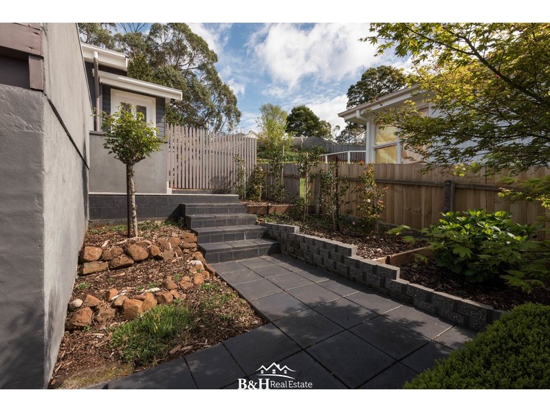32 Amherst Street, West Ulverstone TAS 7315