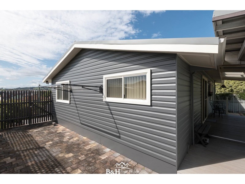 32 Amherst Street, West Ulverstone TAS 7315