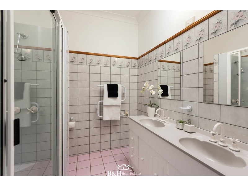 39 Manuka Drive, Romaine TAS 7320