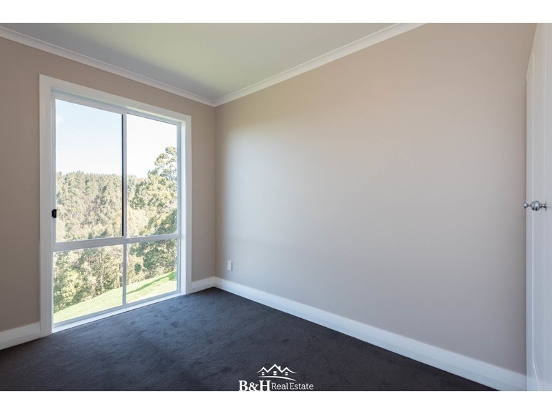 39 Manuka Drive, Romaine TAS 7320