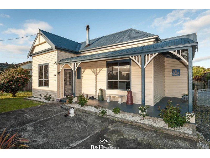 51 Saunders Street, Wynyard TAS 7325