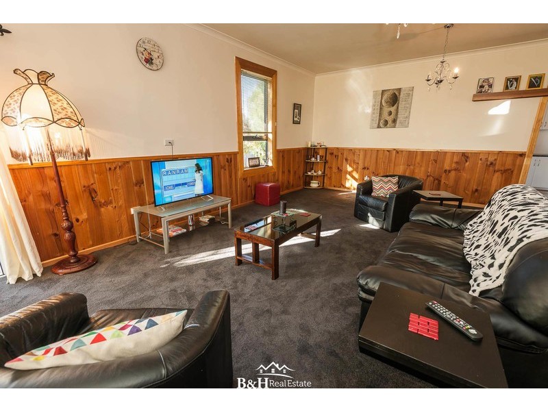 51 Saunders Street, Wynyard TAS 7325