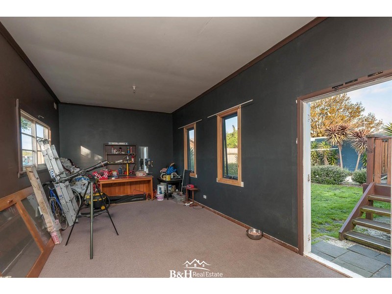 51 Saunders Street, Wynyard TAS 7325