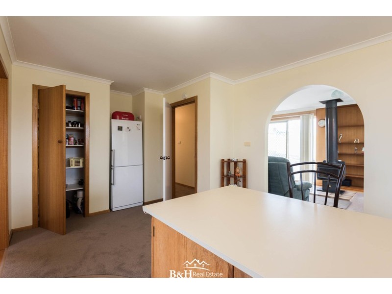 6 Kent Avenue, Acton TAS 7320