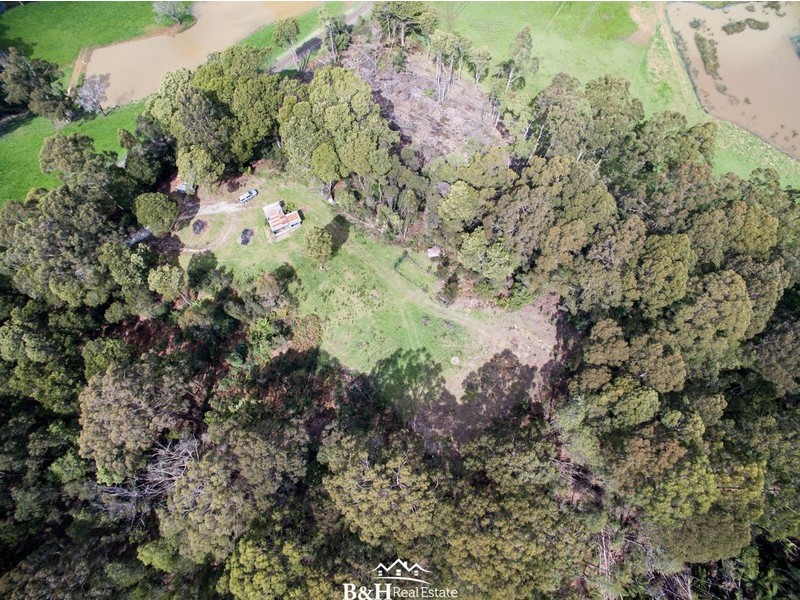 12 Beatties Road, Lapoinya TAS 7325