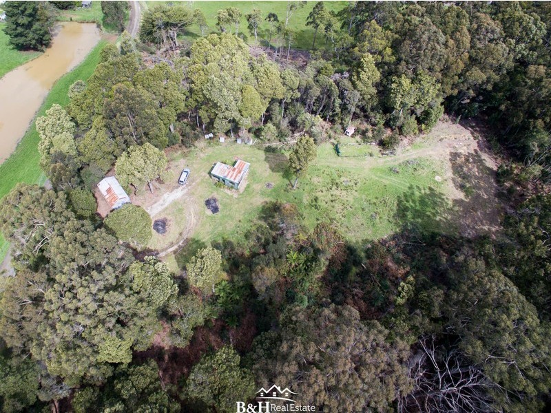 12 Beatties Road, Lapoinya TAS 7325
