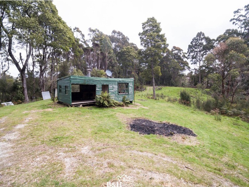 12 Beatties Road, Lapoinya TAS 7325