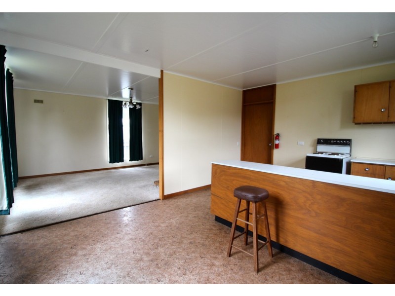 1 Waratah Drive, Rosebery TAS 7470