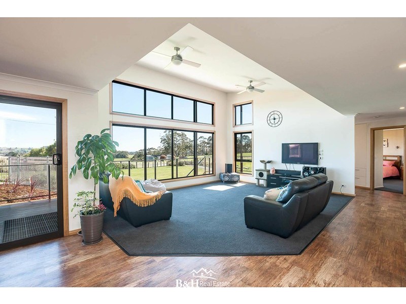 66 Lennah Drive, Wynyard TAS 7325