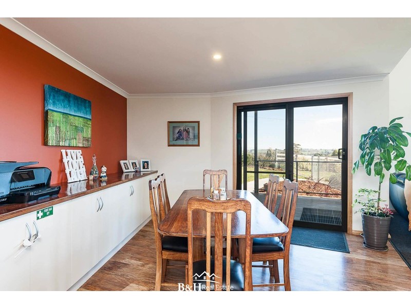 66 Lennah Drive, Wynyard TAS 7325