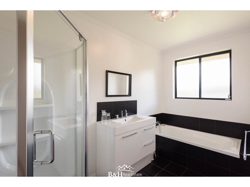 1 Ramsden Street, Somerset TAS 7322