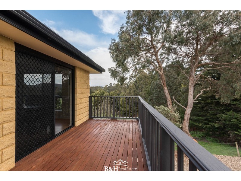 1 Ramsden Street, Somerset TAS 7322