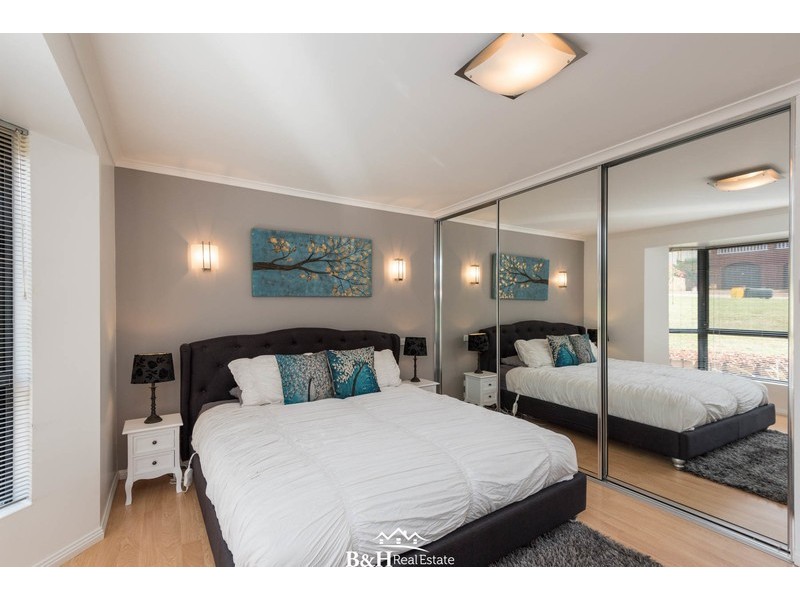 1 Ramsden Street, Somerset TAS 7322