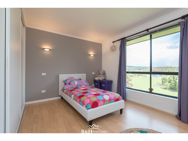 1 Ramsden Street, Somerset TAS 7322