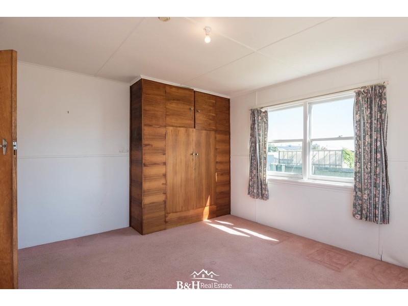 45 Bells Parade, Somerset TAS 7322