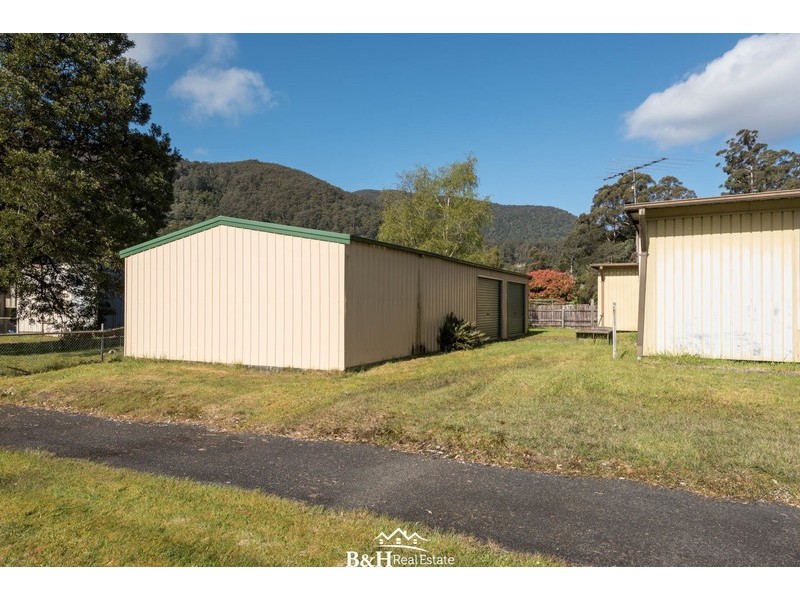 . Baillieu Street & Waratah Drive, Rosebery TAS 7470