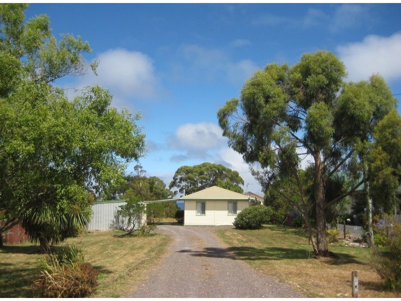 9 Innes Street, Strahan TAS 7468