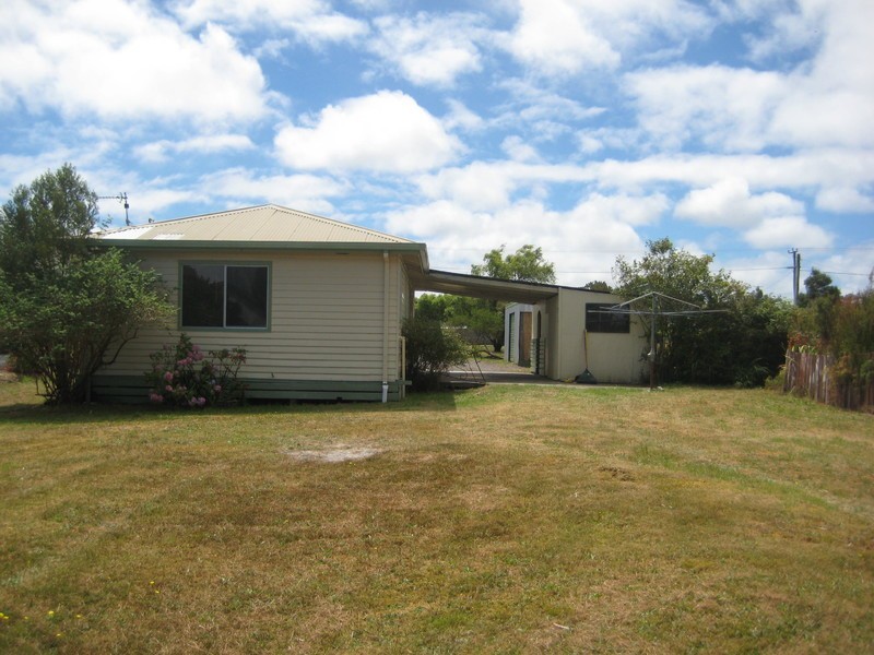 9 Innes Street, Strahan TAS 7468