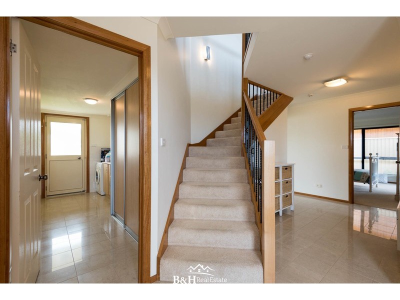 22 Oceanside Boulevard, Sulphur Creek TAS 7316