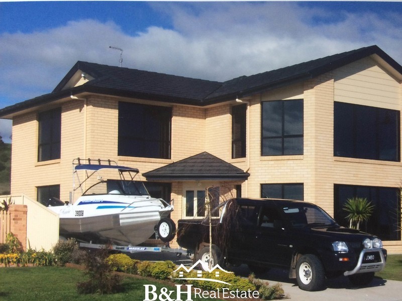 22 Oceanside Boulevard, Sulphur Creek TAS 7316