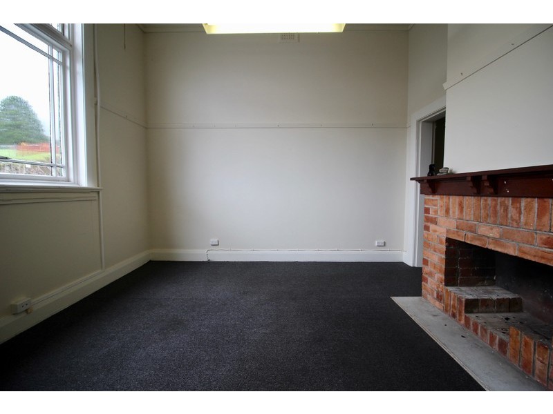 22 & 22a Agnes Street, Rosebery TAS 7470