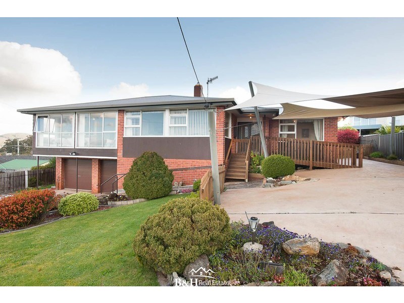 1 Gilmour Crescent, Somerset TAS 7322