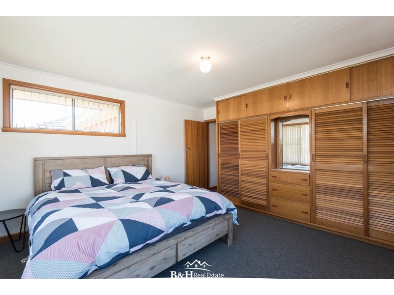 16 Kings Parade, Ulverstone TAS 7315
