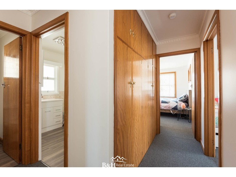 16 Kings Parade, Ulverstone TAS 7315