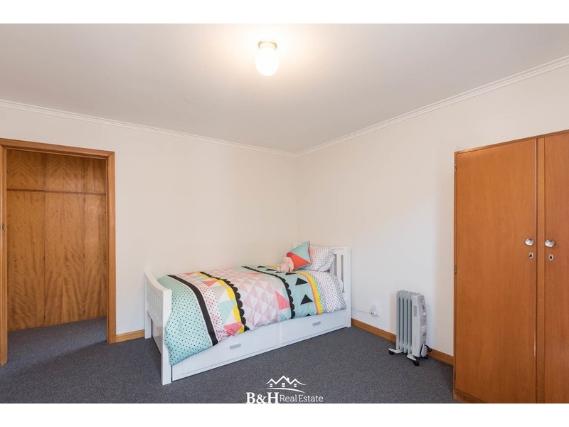 16 Kings Parade, Ulverstone TAS 7315