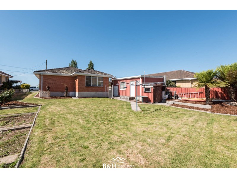 16 Kings Parade, Ulverstone TAS 7315