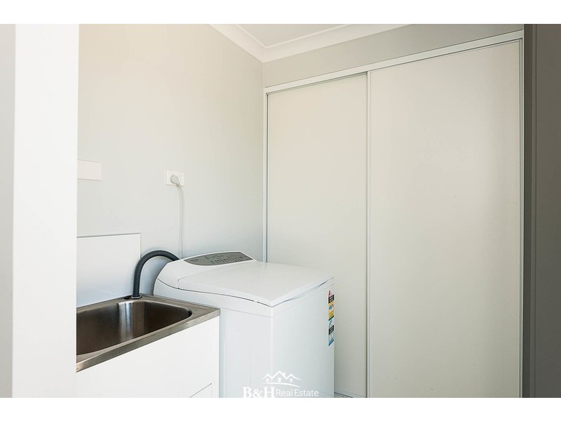 15 Paramount Court, Shorewell Park TAS 7320